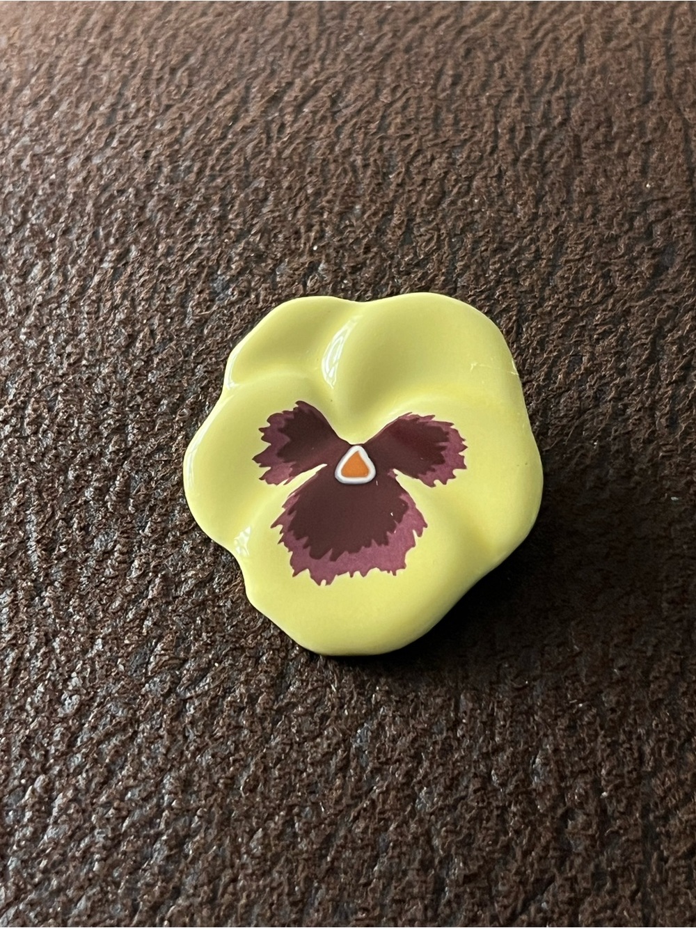 1981 Avon pansy brooch